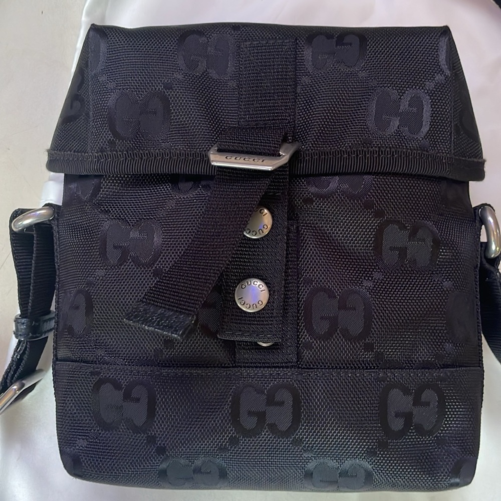Gucci Men’s Small Messenger Bag